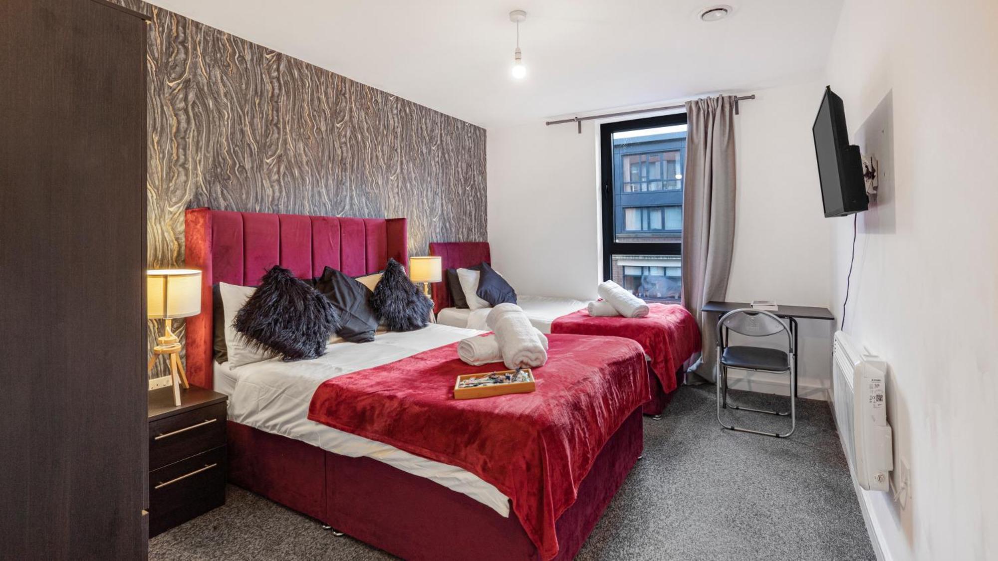 Oceanic Bliss: 2 Bed 2 Bath + Free Park + Netflix Leilighet Birmingham Eksteriør bilde