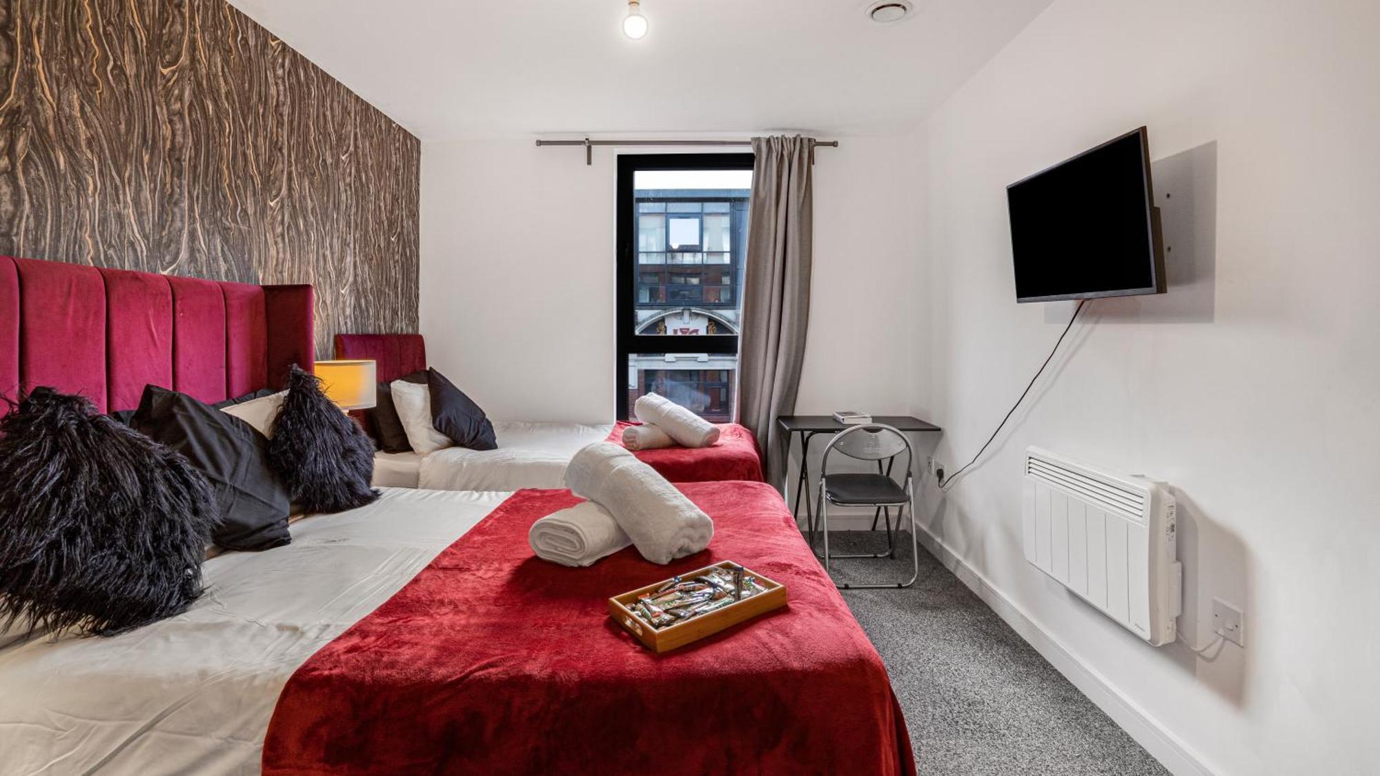 Oceanic Bliss: 2 Bed 2 Bath + Free Park + Netflix Leilighet Birmingham Eksteriør bilde