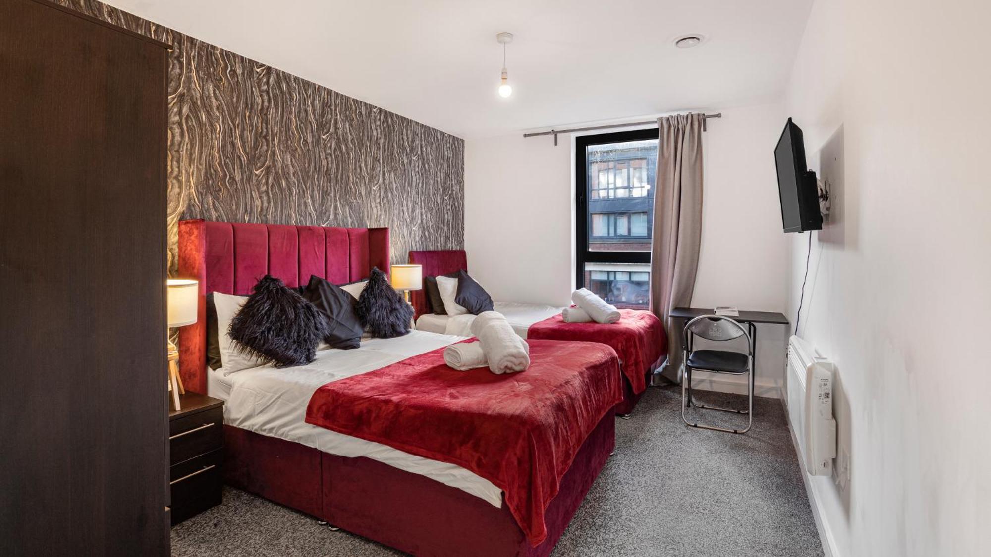 Oceanic Bliss: 2 Bed 2 Bath + Free Park + Netflix Leilighet Birmingham Eksteriør bilde